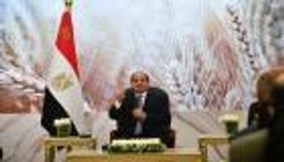 السيسي: المواطن المصري حر في اعتناق ما يشاء