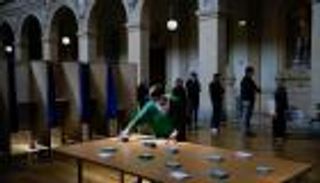 قبل 3 ساعات من الحسم.. 63.23% نسبة المشاركة في الانتخابات الفرنسية