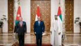 قمة إماراتية مصرية أردنية بالقاهرة.. رسائل ودلالات