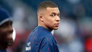 كيليان مبابي نجم باريس سان جيرمان