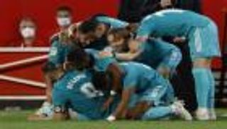 عمره 32 عاما.. برشلونة المتعثر يقرب ريال مدريد من إنجاز فريد