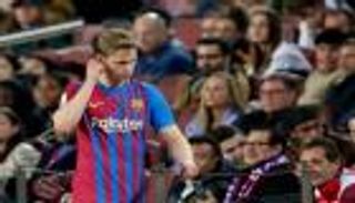 برشلونة ضد رايو فاليكانو.. "المتمرد" دي يونج يعمق أزمات تشافي