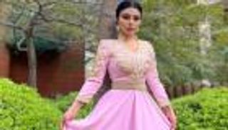 7 صور من إطلالة هيفاء وهبي الجديدة.. وردي وتاتو