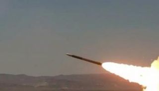 إطلاق صاروخ من جنوب لبنان باتجاه إسرائيل - أرشيفية