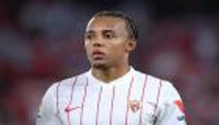 بسبب مدافع.. برشلونة يفسد مخطط تشيلسي