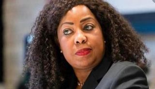 السنغالية فاطمة سامورا