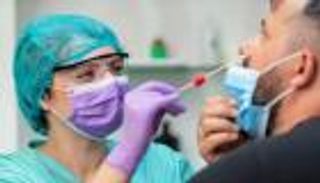 "الصحة العالمية" تحذر من تراجع اختبارات كورونا.. "الجهل ليس نعمة"