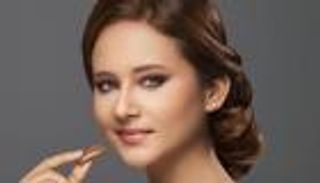 نيللي كريم ترفض دعوة هالة صدقي على "طبق فول" (فيديو)