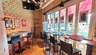 مقهى كتابة المخطوطات الياباني