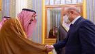 "رئاسي اليمن" في أولى زياراته للسعودية.. شركاء المصير الواحد