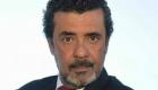 شريف خير الله: شيرين "عبيطة" ومحمد رمضان "بيستحمى بالفلوس" (فيديو)