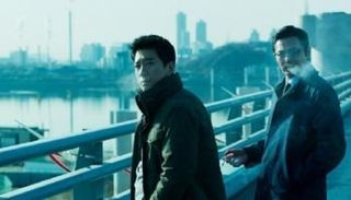 مشهد من فيلم عن التجسس بين الكوريتين (نتفلكس)