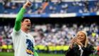 الدوري الإسباني.. كورتوا يسخر من برشلونة بعد التتويج باللقب