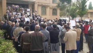 احتجاجات عمال أكراد في إيران