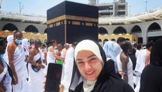 روجينا من أمام الكعبة