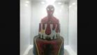 محلات الحلويات في الجزائر.. مهنة "مرتبطة بالشرف" (صور)