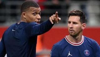 كيليان مبابي مع ميسي