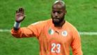 من فرنسا.. خليفة مبولحي يغازل منتخب الجزائر بلقب الأفضل