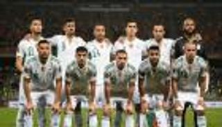 قبل تصفيات أمم أفريقيا.. هل ينضم صديق عائلة زيدان لمنتخب الجزائر؟
