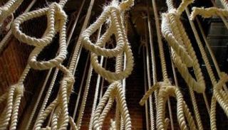 حبال لتنفيذ أحكام الإعدام شنقا (أ. ف. ب)