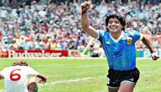مارادونا أمام إنجلترا في مونديل 1986