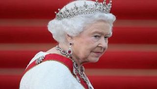 الملكة إليزابيث- أرشيفية