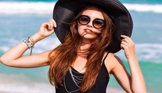 الشعر يحتاج عناية خاصة في فصل الصيف