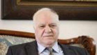 كيف يؤثر رفع سعر الفائدة الأمريكية على العراق؟.. مستشار الرئيس يشرح