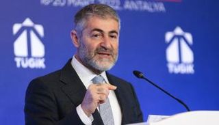 وزير المالية التركي نور الدين نباتي