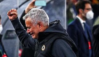 بكاء جوزيه مورينيو