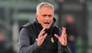 دخل التاريخ.. دوري المؤتمر الأوروبي يعيد مورينيو للواجهة