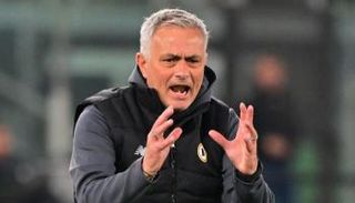 جوزيه مورينيو مدرب روما