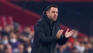 تشافي هيرنانديز مدرب برشلونة