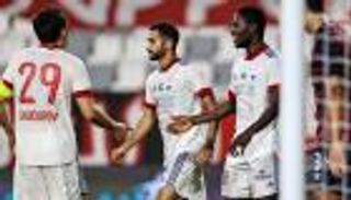 ترتيب الدوري الإماراتي.. العين يفوز بدون لعب.. والشارقة يشعل الوصافة