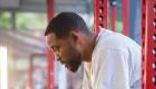 ويل سميث يلجأ لطبيب نفسي بعد أزمة "صفعة الأوسكار"