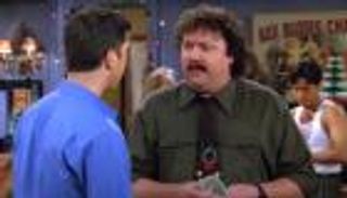 أحد أبطال مسلسل "Friends".. وفاة مايك هاجرتي