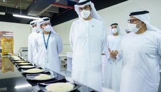 الدكتور سلطان بن أحمد الجابر، وزير الصناعة والتكنولوجيا المتقدمة خلال الزيارة