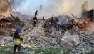 أوكرانيا تعلن مقتل 60 مدنيا في "قصف مدرسة" شرق البلاد