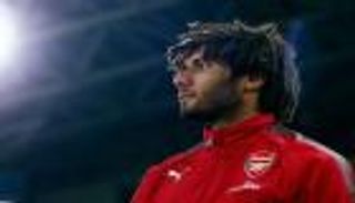 بعد اقترابه من التجديد.. تعرف على أرقام النني مع أرسنال