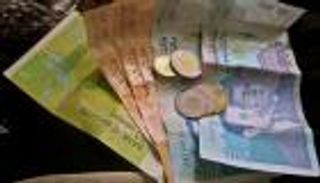 أسعار العملات اليوم في المغرب الإثنين 9 مايو 2022.. تماسك الدرهم