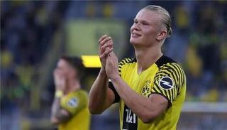 إيرلينج هالاند مهاجم مانشستر سيتي الجديد