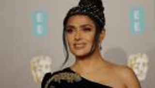 سلمى حايك بطلة فيلم "ماجيك مايك" المقبل