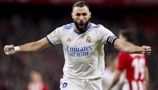 كريم بنزيما مهاجم ريال مدريد