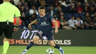 إسماعيل الغربي لاعب باريس سان جيرمان