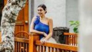 ياسمين صبري في موريشيوس.. إطلالة مشرقة رغم الطلاق (صور)