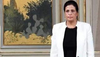 صورة لوزيرة المالية التونسية