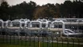 الغاز الروسي "يختنق" في أوكرانيا.. أوروبا أمام أخطر مأزق منذ بدء الحرب