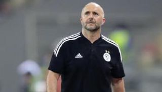 مدرب منتخب الجزائر بلماضي