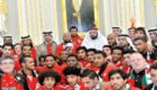 الكرة الإماراتية في عهد الشيخ خليفة.. إنجازات تعانق السماء