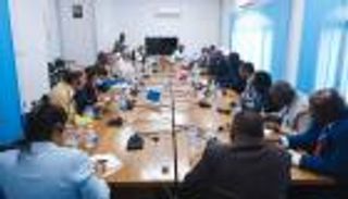 على وقع الاحتجاجات.. بدء محادثات سودانية لحل الأزمة